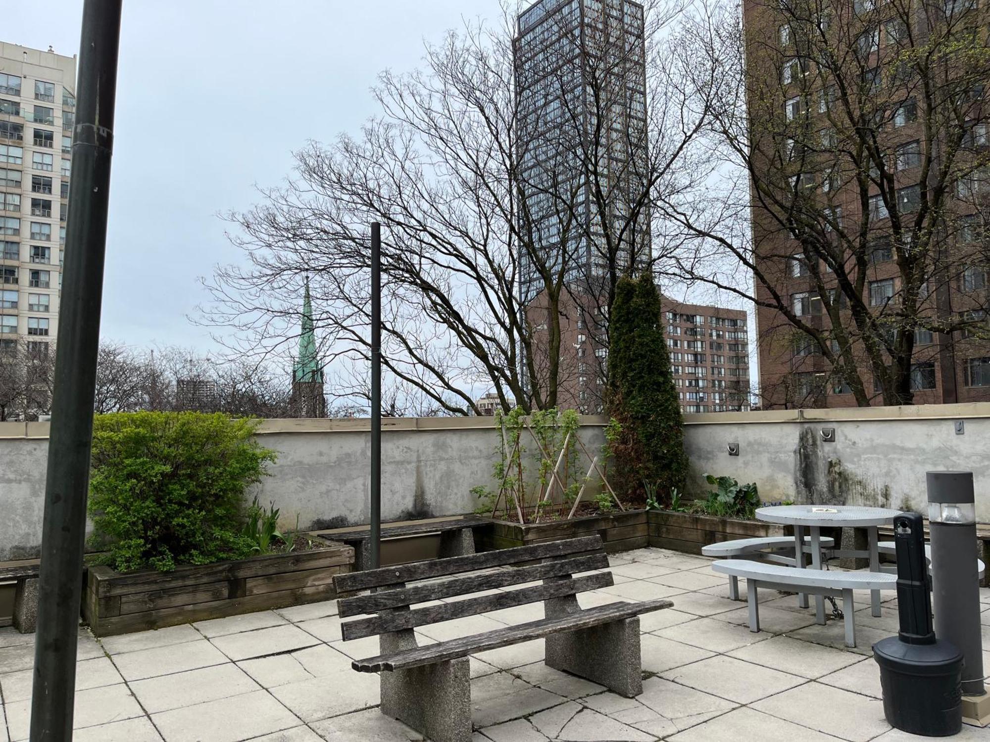 Neill Wycik Hotel Toronto Exterior photo