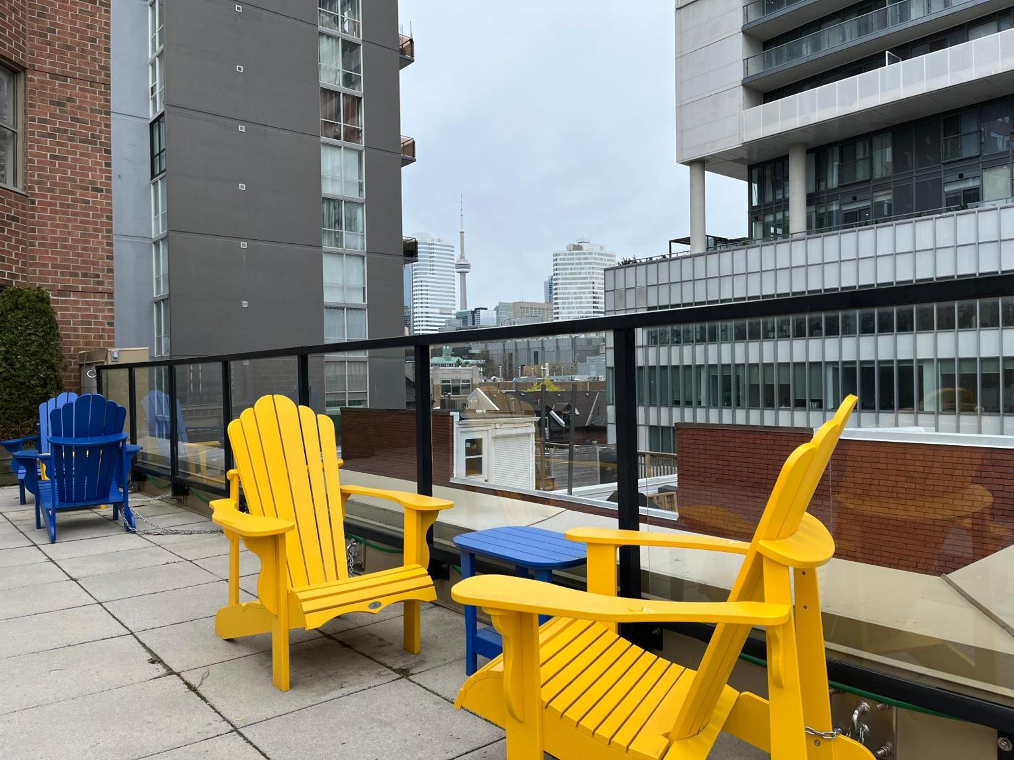 Neill Wycik Hotel Toronto Exterior photo